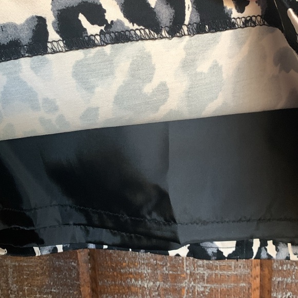 New Mossimo women’s pencil skirt midi leopard pockets size 10 office artsy boho - Picture 12 of 15